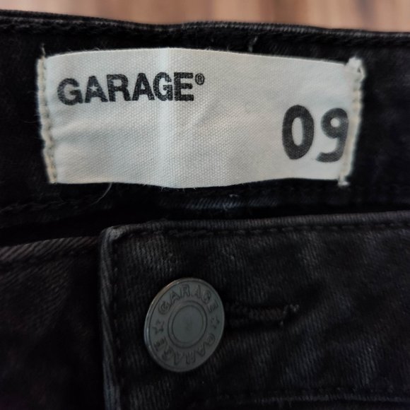2 FOR $15! Garage Mid-Rise Denim Short | Black | Size US 9 - Picture 4 of 5